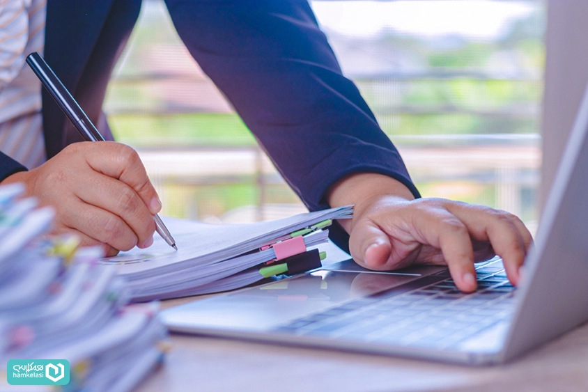 سیستم ثبت نمرات مدرسه الکترونیک