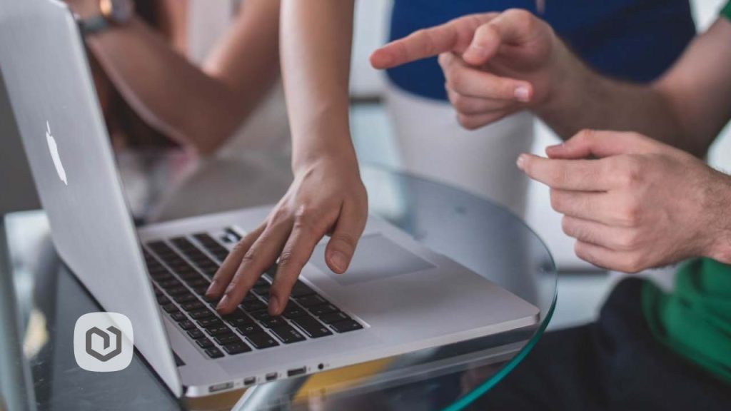 شبکه های اجتماعی دانش آموزان