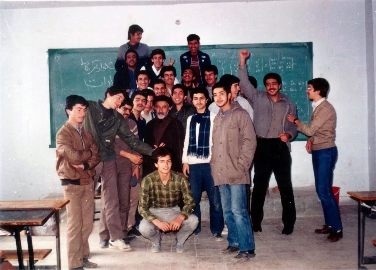 دهه شصت دبیرستان دکتر شریعتی مشهد
