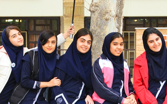 دبیرستان دخترانه دوره اول درخشش شیراز