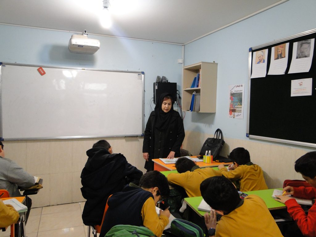 دبستان دوره دوم پسرانه ابولفضل اصفهان (وحید)